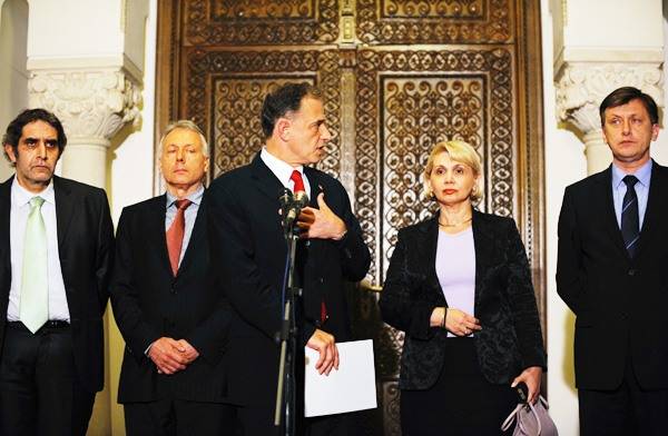 Szigorú feltételekhez köti az IMF a következő részlet folyósítását