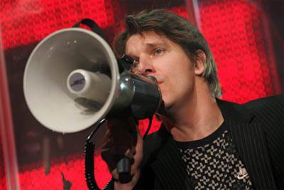 Új dalok, „csokrokban”  a Quimbytől