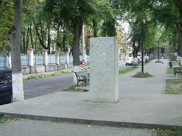 Nem lesz Guşă-szobor Marosvásárhelyen