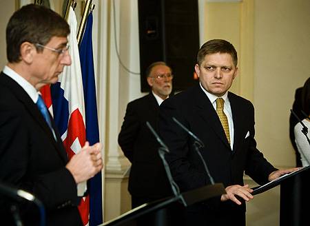 Az egyre romló magyar-szlovák viszonyról egyeztettek 