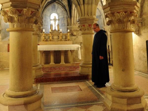 Hogyan temetik el Habsburg Ottót?