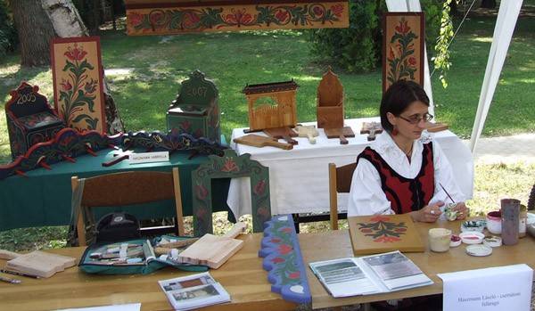 Népi mesterség művészi szinten