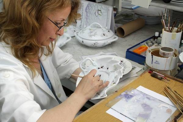 Herendi étkészletet ajándékozott Magyarország Vilmos brit trónörökösnek és menyasszonyának