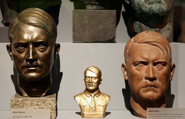 Kiállítás nyílt Berlinben Hitler uralmáról