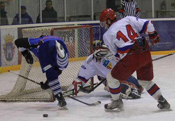 Jégkorong: idén először döntős a HSC