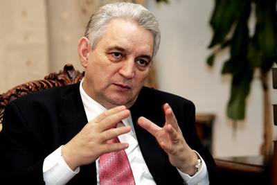 Segítőkészebb a Boc-kormány 