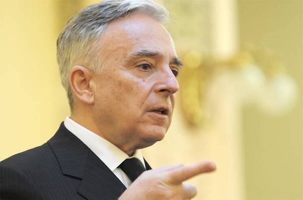 Isărescu aggódik a nyugdíjáért