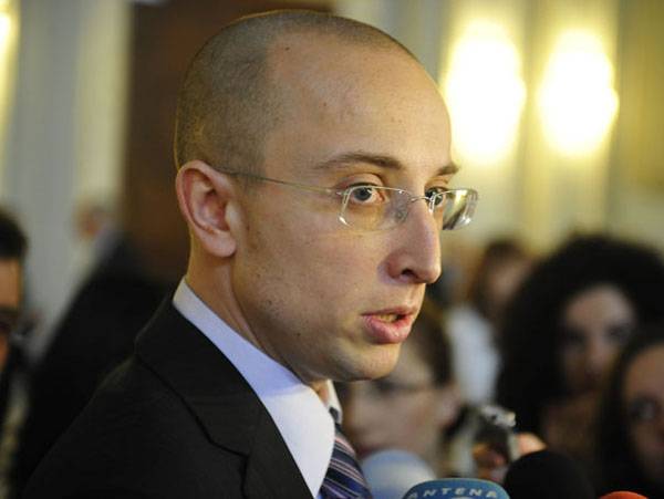 Egy kormánypárti szenátor szerint nem Anders Breivik a felelős a norvég merényletekért