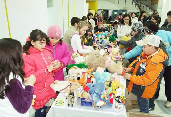 Jótékonysági  játékvásár Váradon