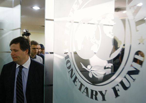 Az IMF szerint is zsugorodni fog idén Románia gazdasága