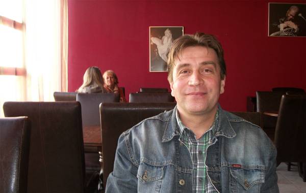  „Mindent eljátszottam, amit el lehetett játszani” – Beszélgetés Kardos Máriusz Róbert színművésszel