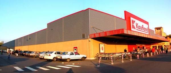 Két új bevásárlóközpont Nagyváradon