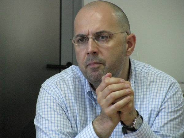 Kelemen javaslata: le a prefektusokkal!