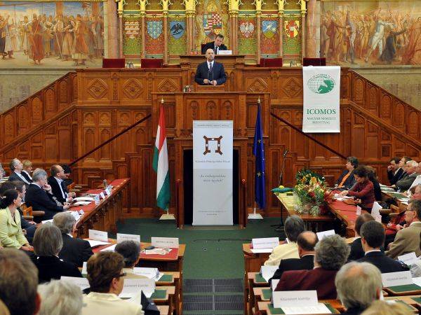 Kelemen Hunor: a kulturális örökségvédelem nem ismer határokat a Kárpát-medencében