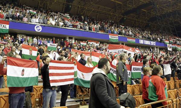 Ahol magyar átlövők bombáznak