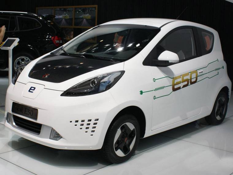 Piacra dobták az első kínai elektromos autót