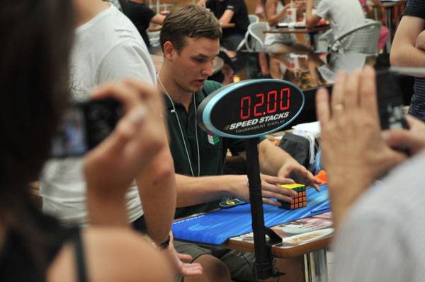 Rubik-kocka-verseny Kolozsváron