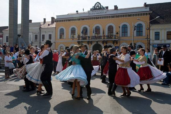 Kolozsváron zavarják a misézést a főtéri rendezvények 