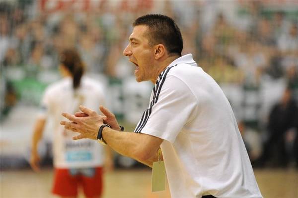 Konkoly már nem a Győr edzője