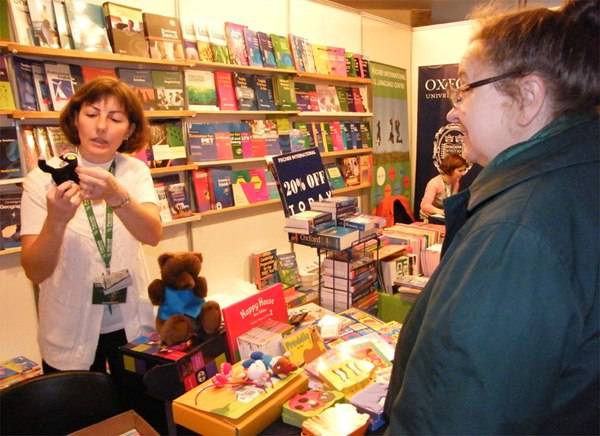 Ellentétes mérlegek a vásárhelyi könyvvásáron