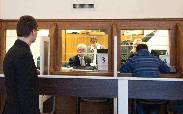 Félretájékoztatott az RMDSZ: a honosításhoz mégis kell a felmenők román nyelvű okiratainak fordítása