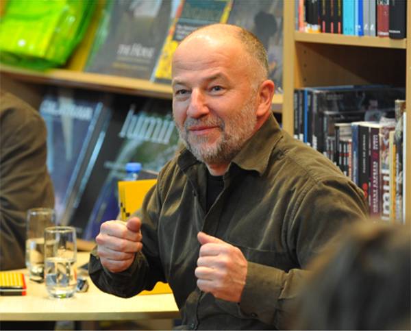 Láng Zsolt regényfolyamából készült rádiószínházi sorozat a Magyar Rádióban