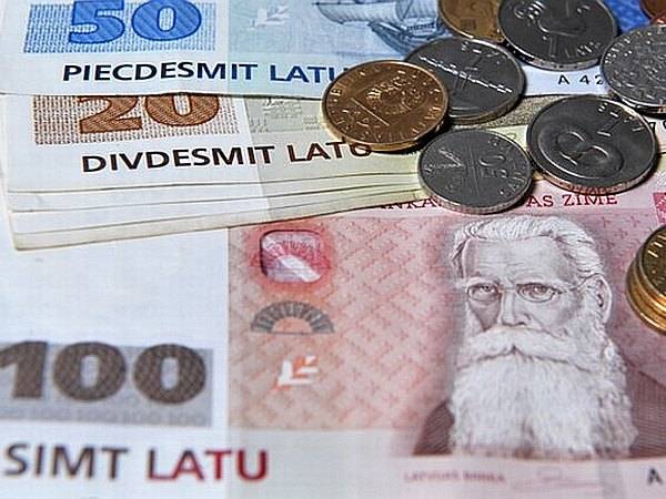 Megmentenék Lettországot