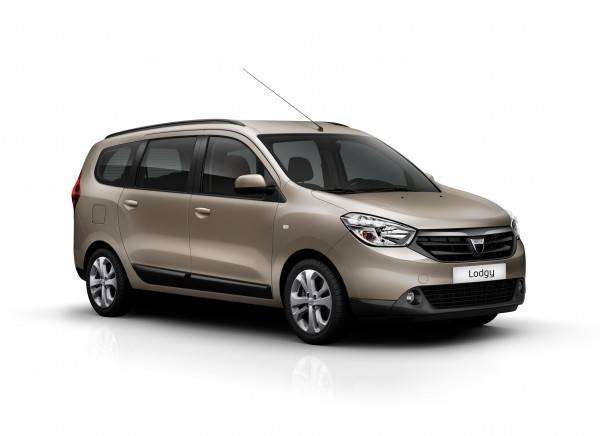 Márciusban mutatják be a Dacia Lodgy-t – közzétették az első hivatalos fotókat