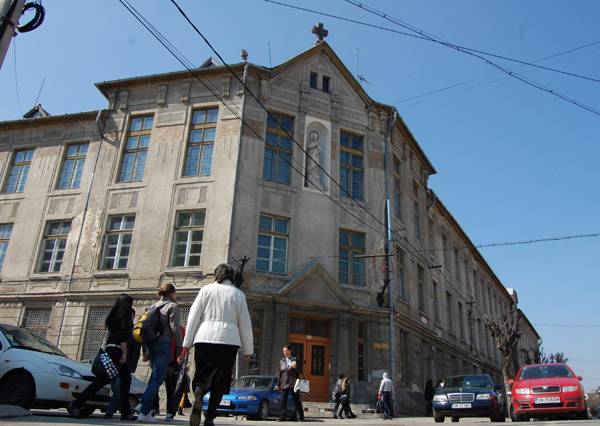 &bullet;  Fotó: A szerző felvétele