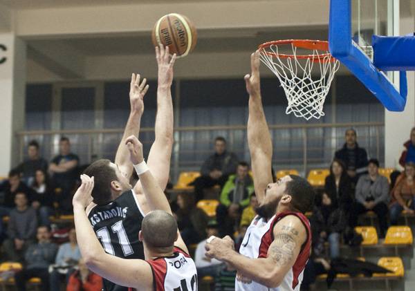 &bullet;  Fotó: Manases Sándor