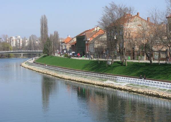 &bullet;  Fotó: A szerző felvétele