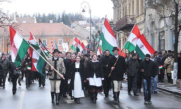 Nem mindenhol ünnepelnek közösen az erdélyi magyar szervezetek március 15-én