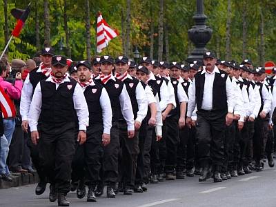 Feloszlatták a Magyar Gárdát