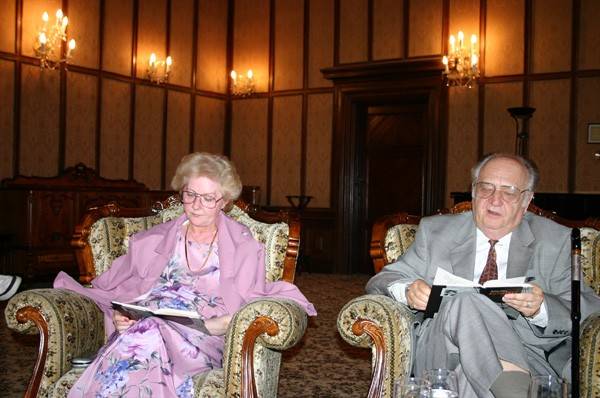 Makkai Ádám és Arany Ágnes köteteit mutatták be Árkoson