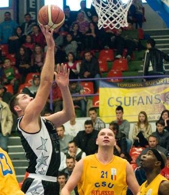 Kosárlabda: vendégsikerek a rangadókon