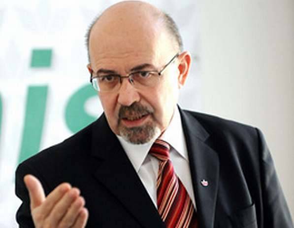 Markó: világos álláspontot!