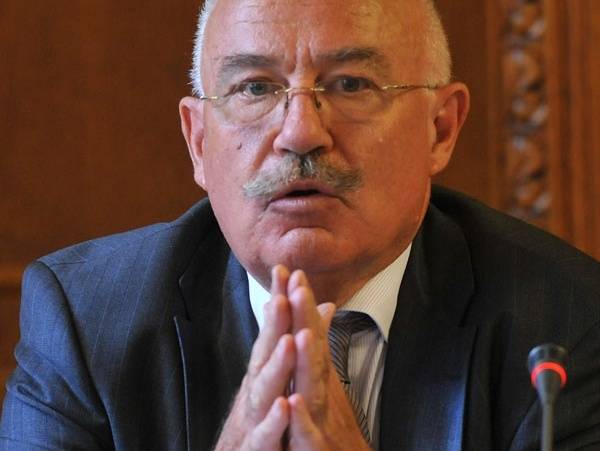 A budapesti kormány nemzetpolitikája Martonyi szerint: ne bántsd a magyart