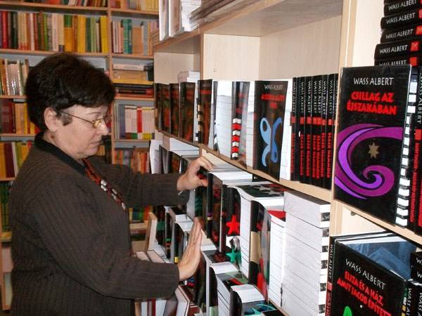 A marosvásárhelyi Mentor Kiadó válságos időkben sem hagyná alább