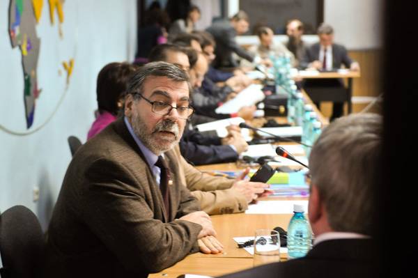 Albert Álmos: Románia nincs felkészülve a kollektív munkaszerződés eltörlésére