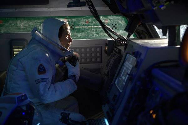 Közelkép: Zowie Bowie és az űrmagány