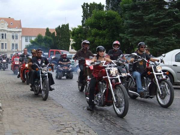 Másfél ezer motor Kézdivásárhelyen