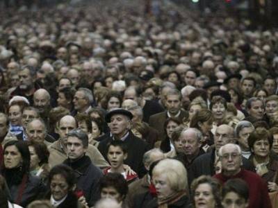 Demográfiai dráma: a magyarok száma közel 200 ezerrel, az összlakosságé több mint kétmillióval csökkent