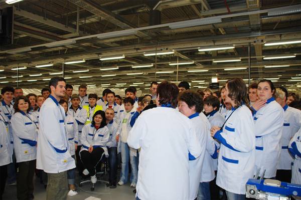 Pénzt hajtanának be a Nokián