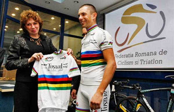 Novák az országváltáson gondolkodik