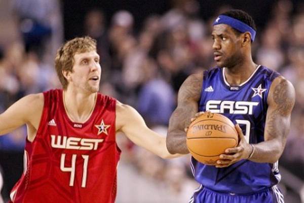  A Miami Heat és a Dallas Mavericks méri össze erejét az NBA idei döntőjében