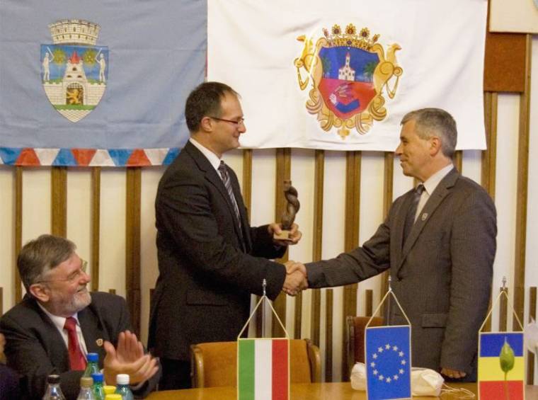 Tíz éve működik együtt Szatmárnémeti és Nyíregyháza