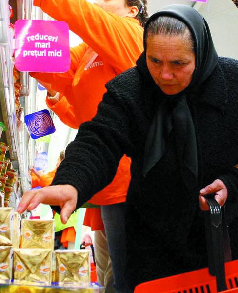 Emil Boc: a nyugdíjasoknak továbbra is kell járulékot fizetniük