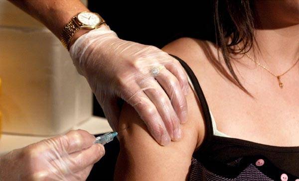 Csupán az iskoláskorú lányok egyharmada igényli a HPV-ellenes oltást 
