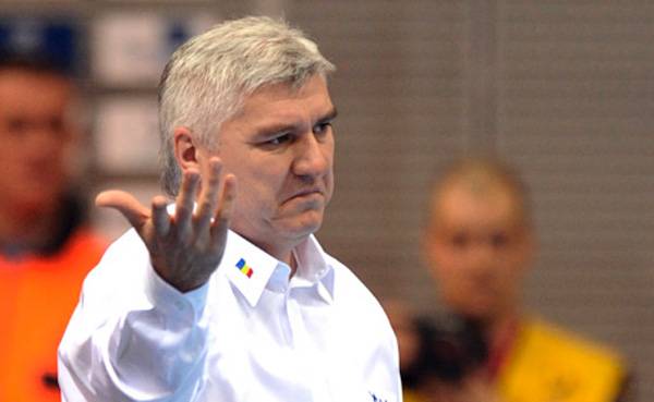 Omer elhagyja a Resicabányai UCM-et