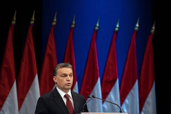 Orbán Viktor: 2011 a megújulás éve